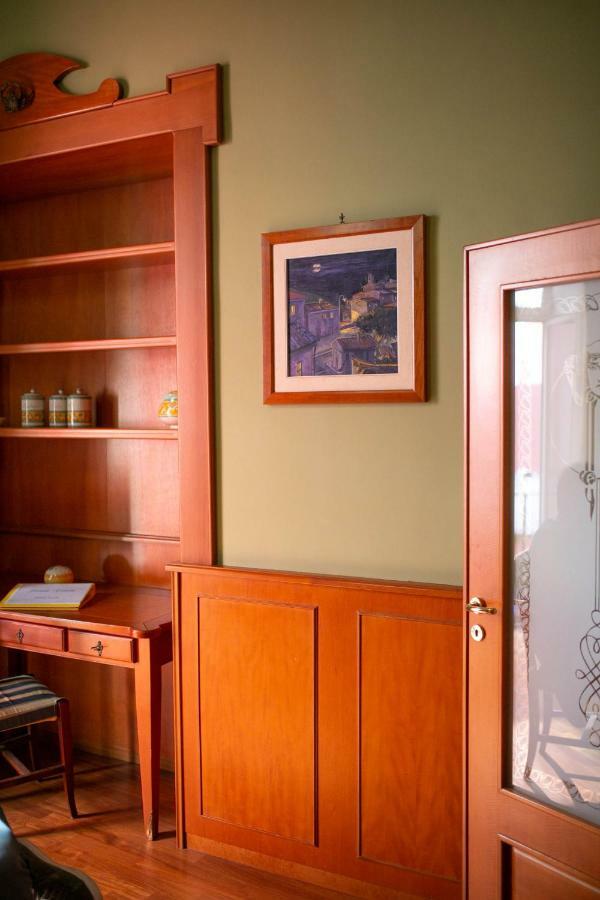 Sweet Toledo By Dimorra Apartment Naples Exterior photo